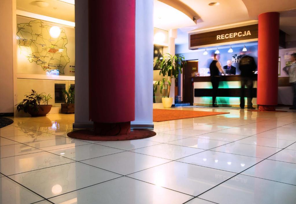 Comfortbiznes Прушкув Экстерьер фото